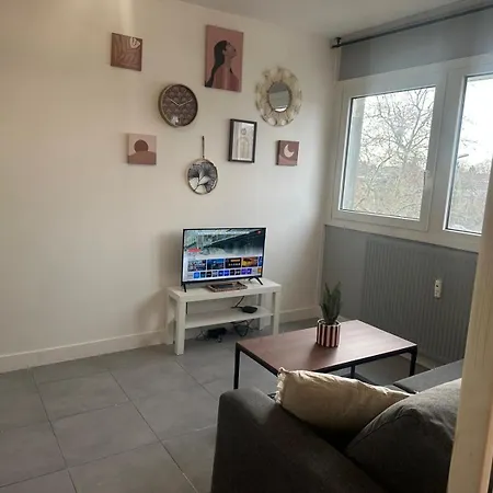Lerelaisdodile - - Proche Metro - Parking Gratuit - Apartment Mons-en-Baroeul