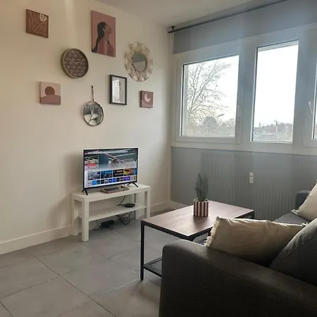 Lerelaisdodile - - Proche Metro - Parking Gratuit - Appartamento Mons-en-Baroeul