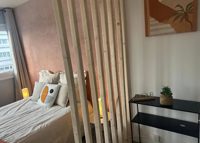 Lerelaisdodile - - Proche Metro - Parking Gratuit - * Mons-en-Baroeul