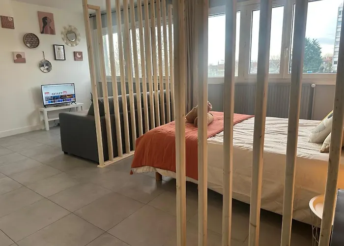 Lerelaisdodile - - Proche Metro - Parking Gratuit - Appartamento